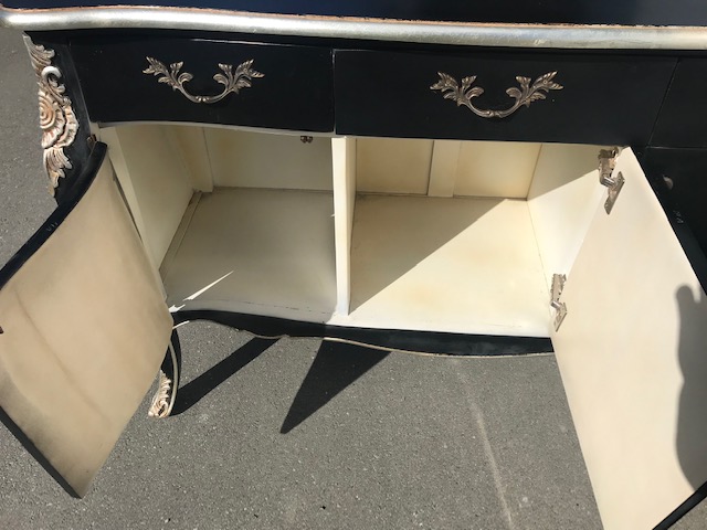 Louis XV commode black /silver distressed commode in mat black antiqued finish - Image 3