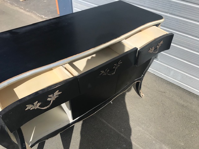Louis XV commode black /silver distressed commode in mat black antiqued finish - Image 2
